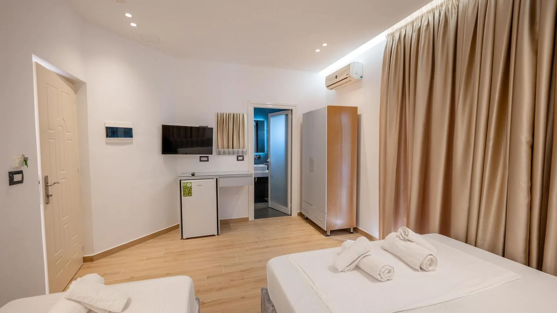 Villa Vento Ksamil 0*,  Albania